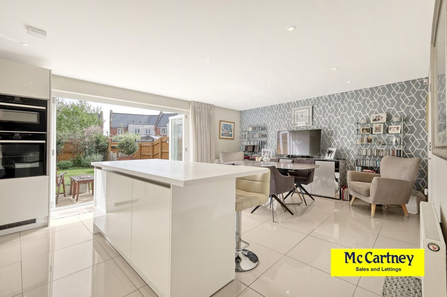 Images for Rennoldson Green, Chelmsford, Essex