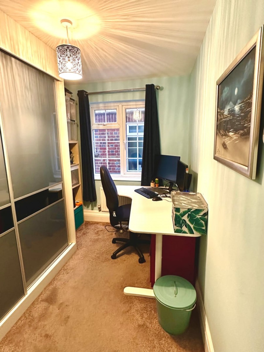 Images for Hayes Close, Chelmsford, Essex