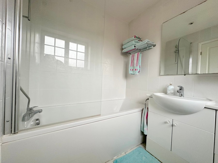 Images for Wellmeads, Chelmsford, Essex