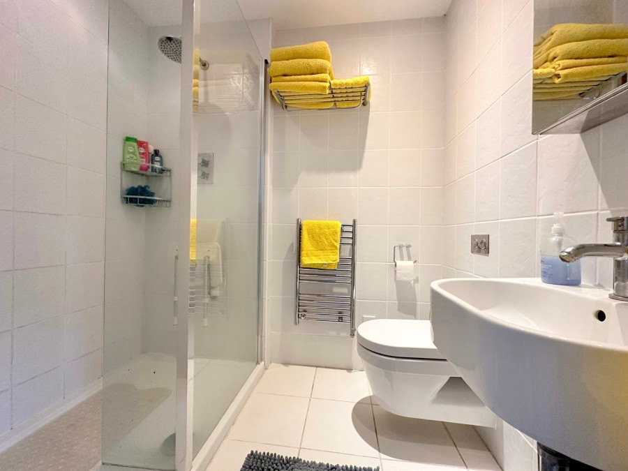 Images for Wellmeads, Chelmsford, Essex