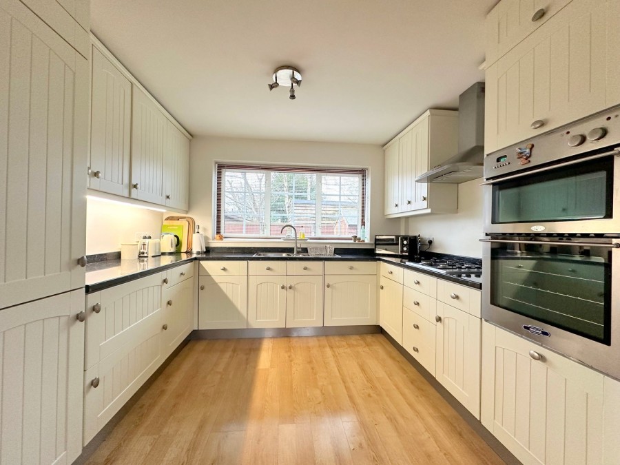 Images for Wellmeads, Chelmsford, Essex