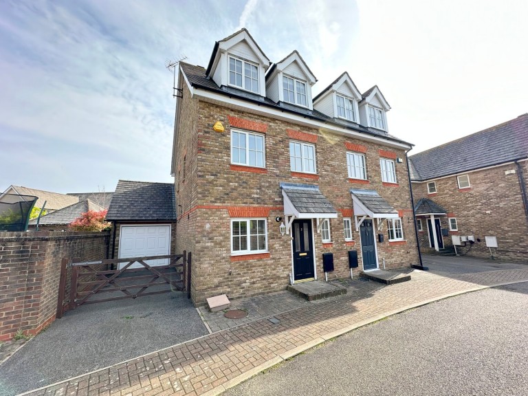 View Full Details for Broomfield, Chelmsford, Essex