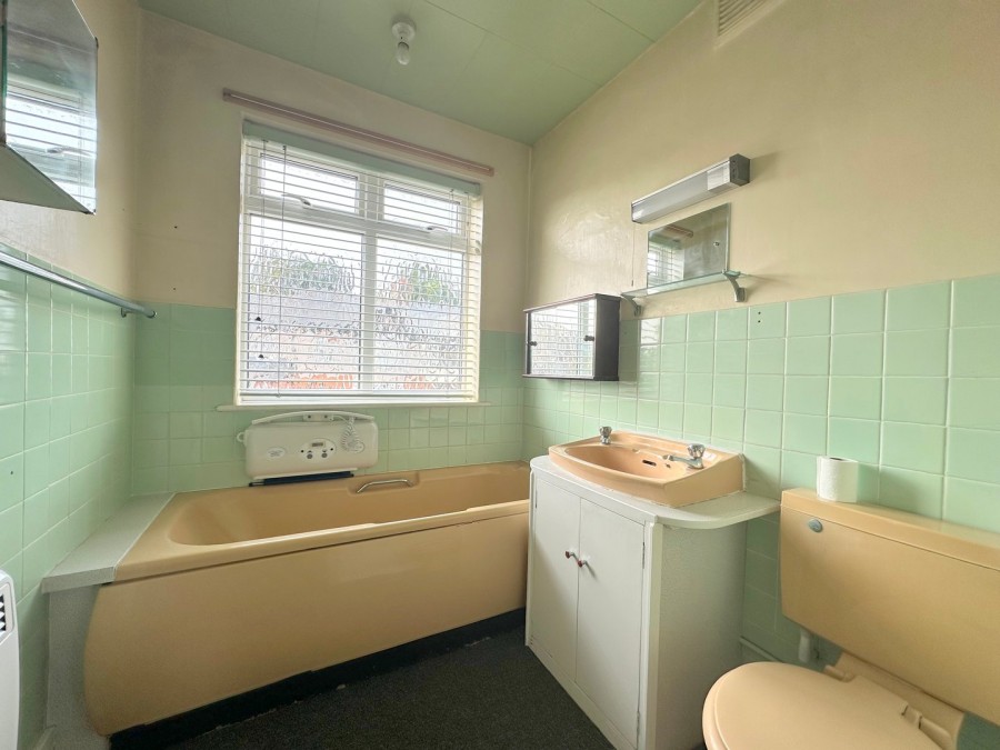 Images for Finchley Avenue, Chelmsford, Essex