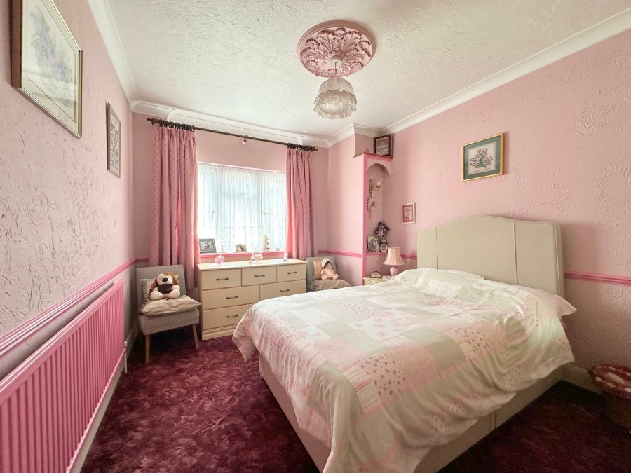 Images for Wallace Crescent, Chelmsford, Essex