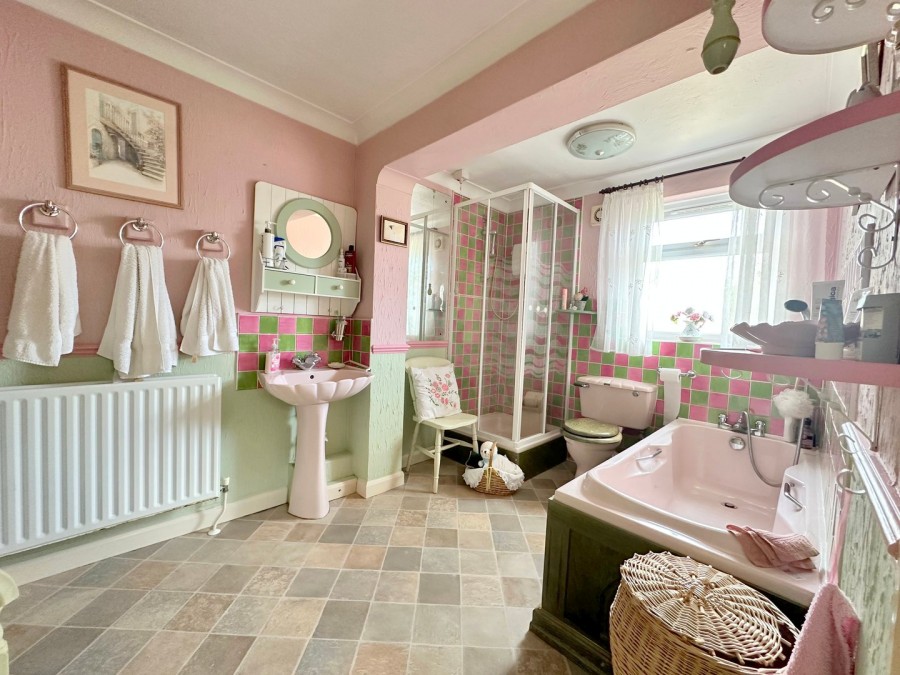 Images for Wallace Crescent, Chelmsford, Essex
