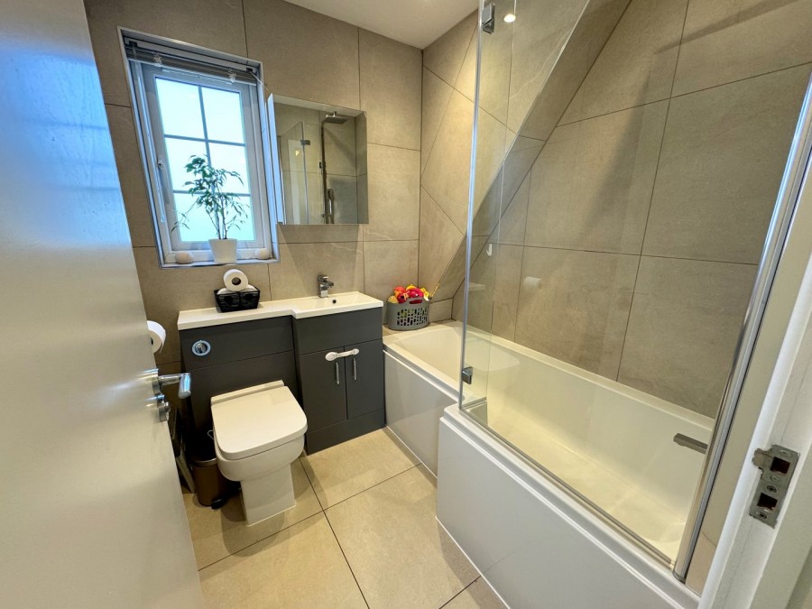 Images for Belmonde Drive, Chelmsford, Essex