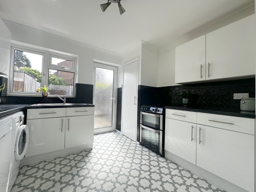 Images for Meadgate Avenue, Chelmsford, Essex