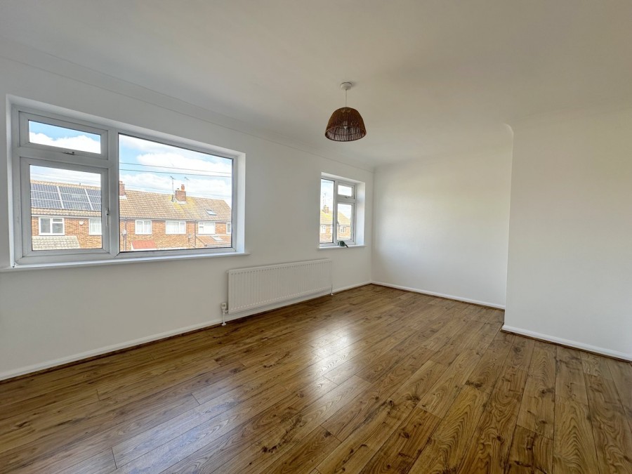 Images for Meadgate Avenue, Chelmsford, Essex