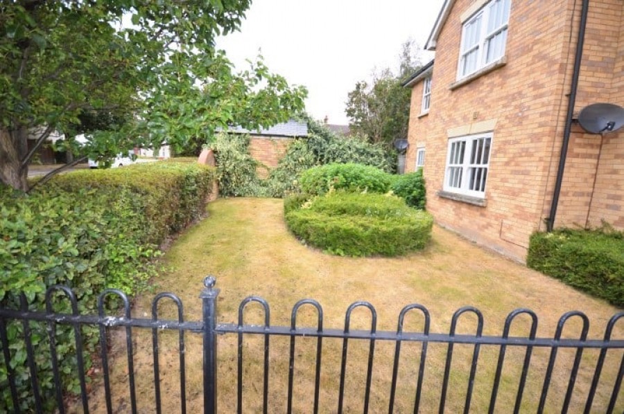 Images for Lynmouth Gardens, Chelmsford, Essex