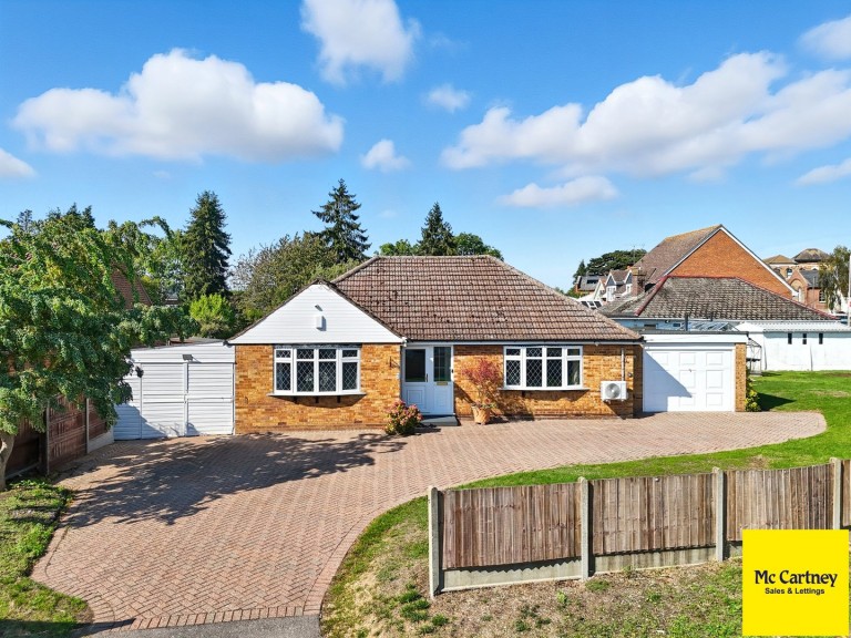 View Full Details for Great Baddow, Chelmsford, Essex