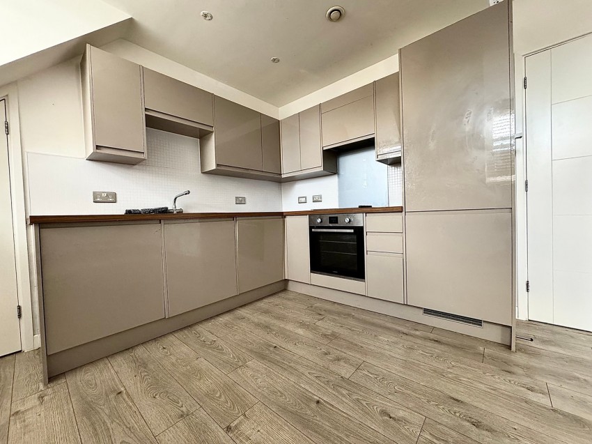 Images for Moulsham Street, Chelmsford, Essex